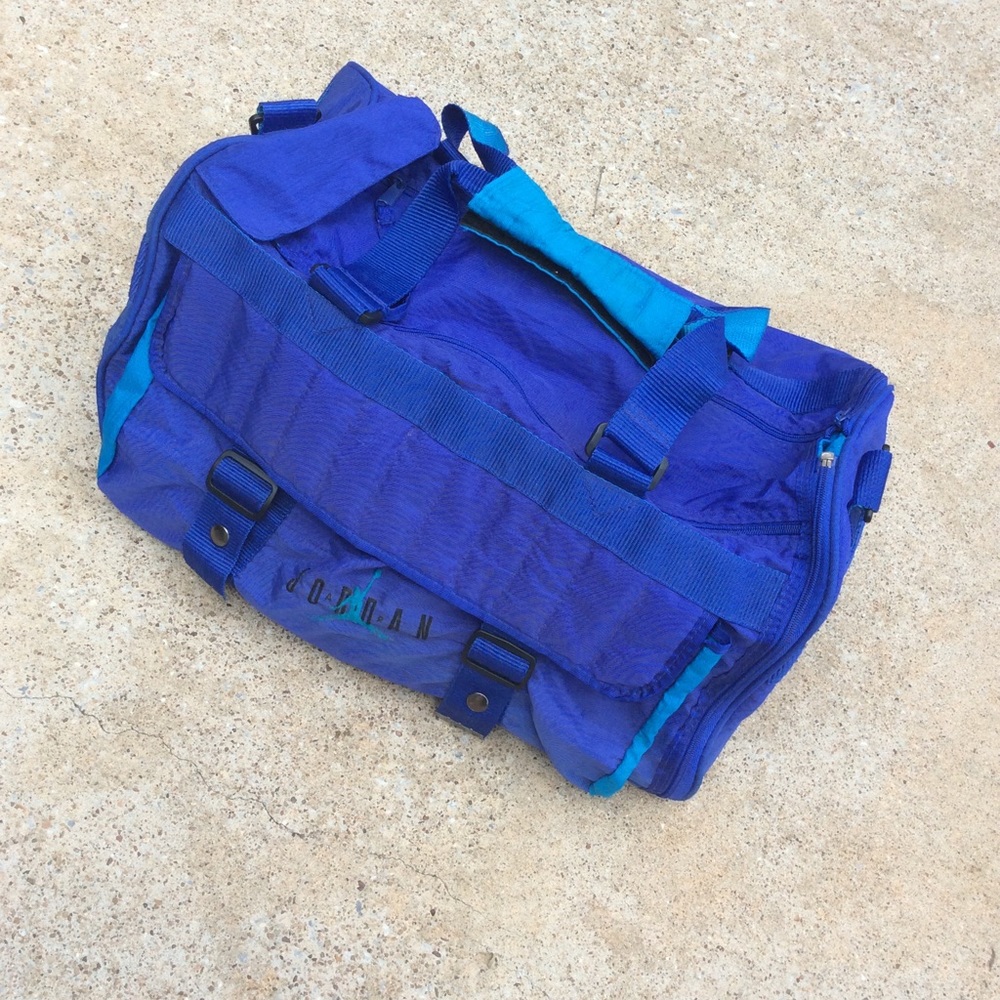 VTG Air Jordan gray tag Nike duffel bag grey tag